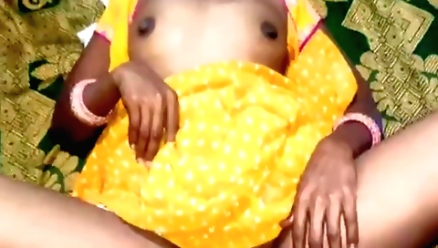 Indian village show her hair and boobies to her husband