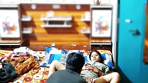 Indian girl makes her stepbrother video for the first time