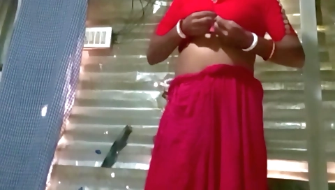Chudai khoob kiya kali (chudai khoob kali) has a beautiful body