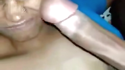 Indian babe gets her hairy pussy nailed and fucked