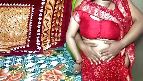 Indian girl with a big and attractive tits doing a solo