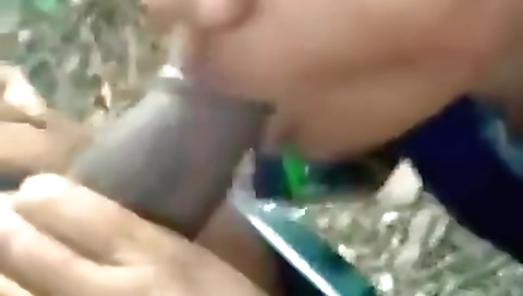 Dehati enjoys the outdoor sex deepthroat and fucking