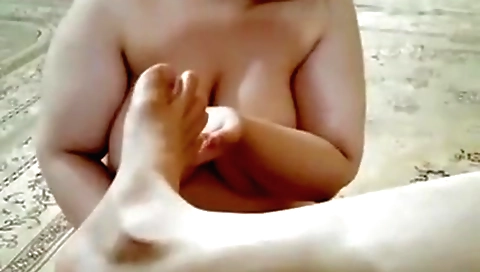 Big tits webcam porn for hot brunette who loves to fuck feet