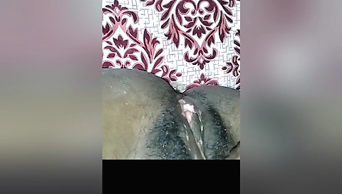 Indian fetish video with amateur boyfriend with wet hairy