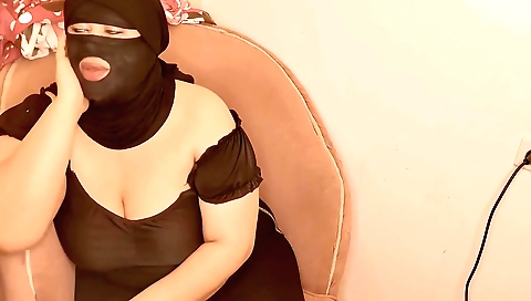 Huge booty bawdy blonde milf fucked hard  in her asshole