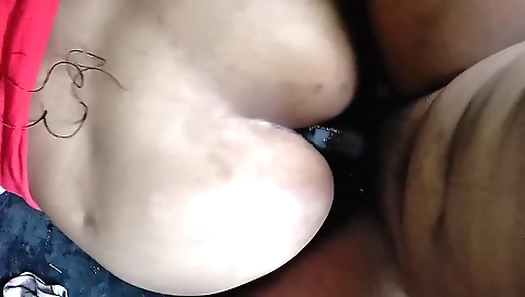 Indian girl with a nice face getting a great cumshot