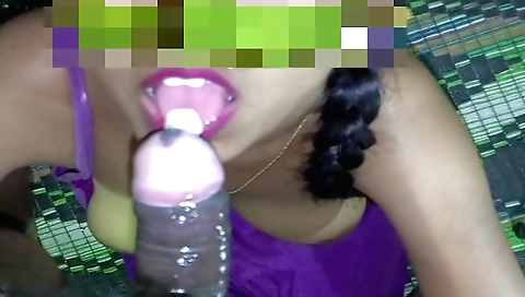 Indian girl masturbating on a cam with cum on face