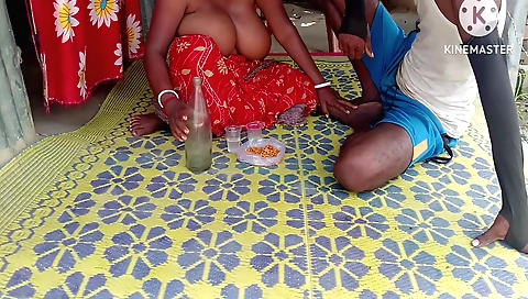Indian girl with nice body and big tits gives a blowjob