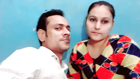 Indian chick and her lover fuck in a tight threesome