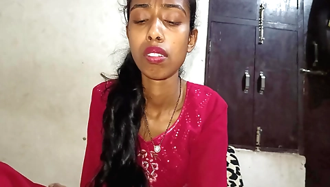 Indian girl with long hair and hairy pussy doing porn
