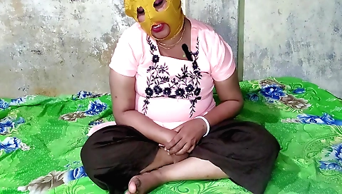 Indian hottie gets banged in her pussy in amateur porn