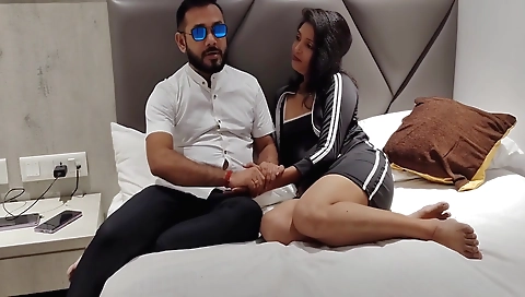 Indian milf with a shaved pussy gives blowjob and gets fucked