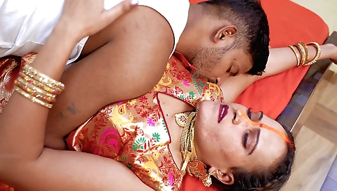 Indian busty hottie is fucked and facialized in this porn video