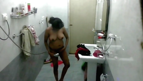 Busty indian milf fucked while showering in her hot body