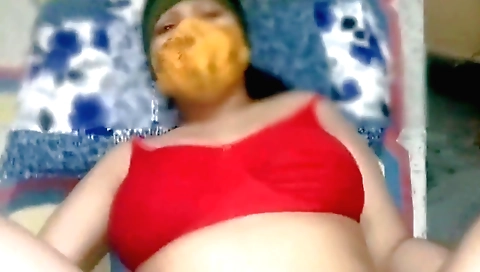 Indian girlfriend is getting fucked by her boyfriend