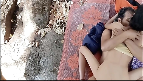 Indian teen 18+ gets fucked outdoors with her lover