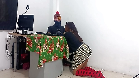 Indian teen 18+ with natural body gets fucked in her mouth