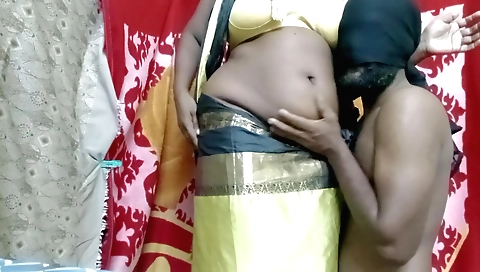 Divorced wife in tamil bhabhi with her lovely navel licking