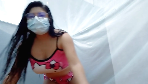 Hot brunette amateur porn with a hot body showing it