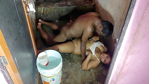 Busty brunette with small tits plays with hot rod in bathroom