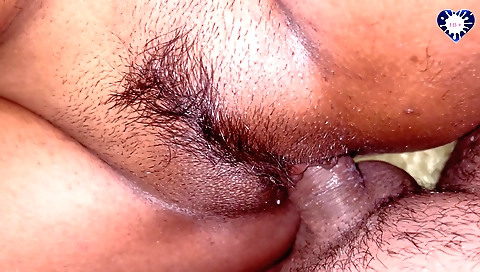 Indian girl with hairy pussy makes her boyfriend cum