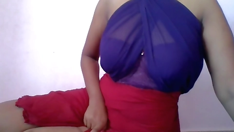 Beautiful big ass lady in amateur solo dance video